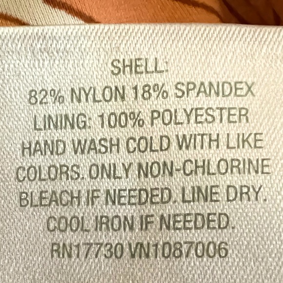 Retro Floral One Piece Swimsuit - Picture 4 of 4